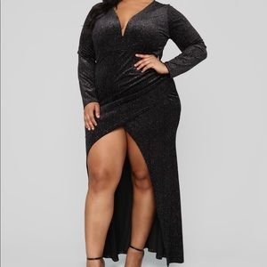 Fashion Nova- Black Tie Formal Velvet Dress NWT!!